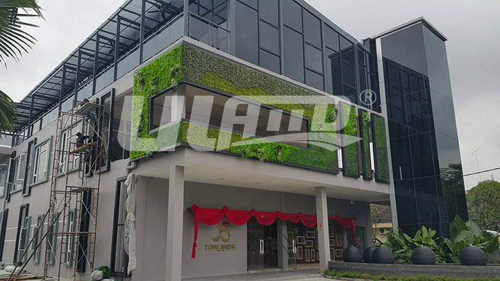 室外仿真植物墙效果图2