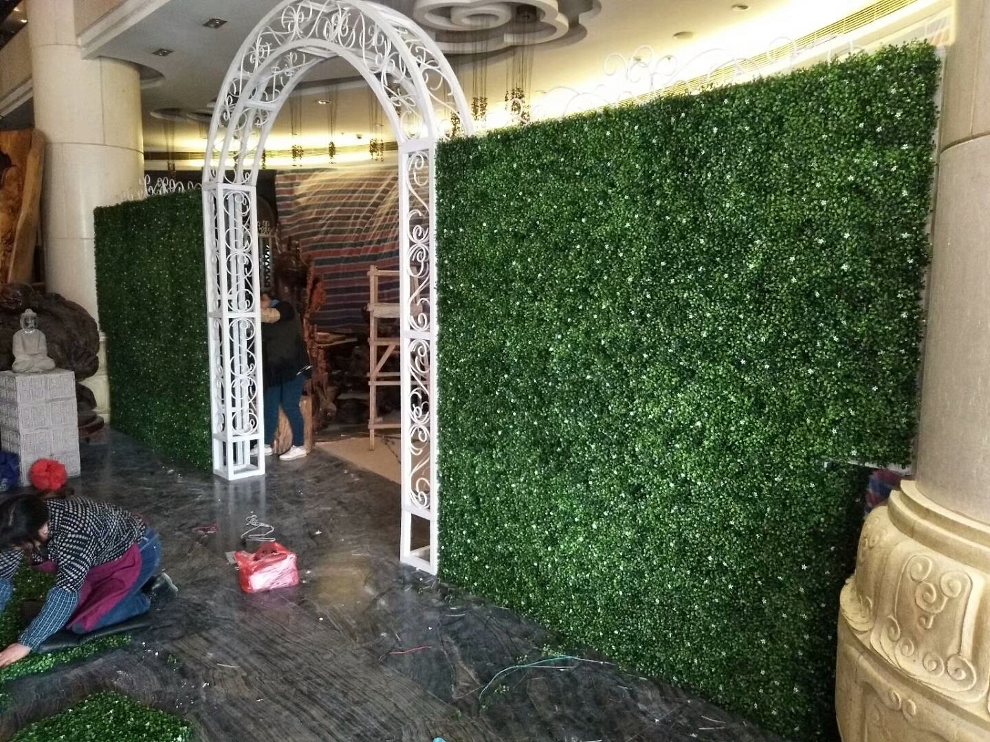仿真植物墙工程案例-南京烟波渔港室内绿化装饰